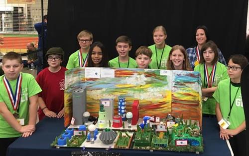 students at a building competition